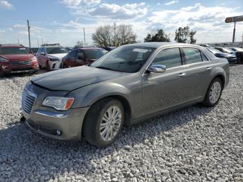  Salvage Chrysler 300