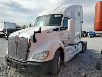 Salvage Kenworth Constructi