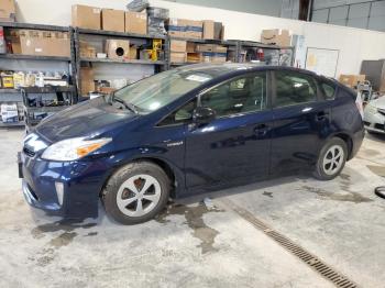  Salvage Toyota Prius