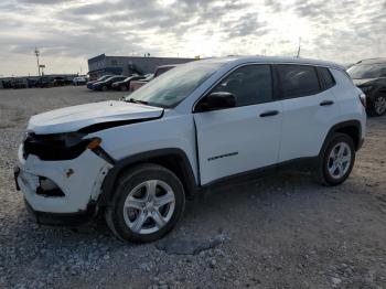  Salvage Jeep Compass