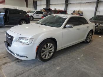  Salvage Chrysler 300