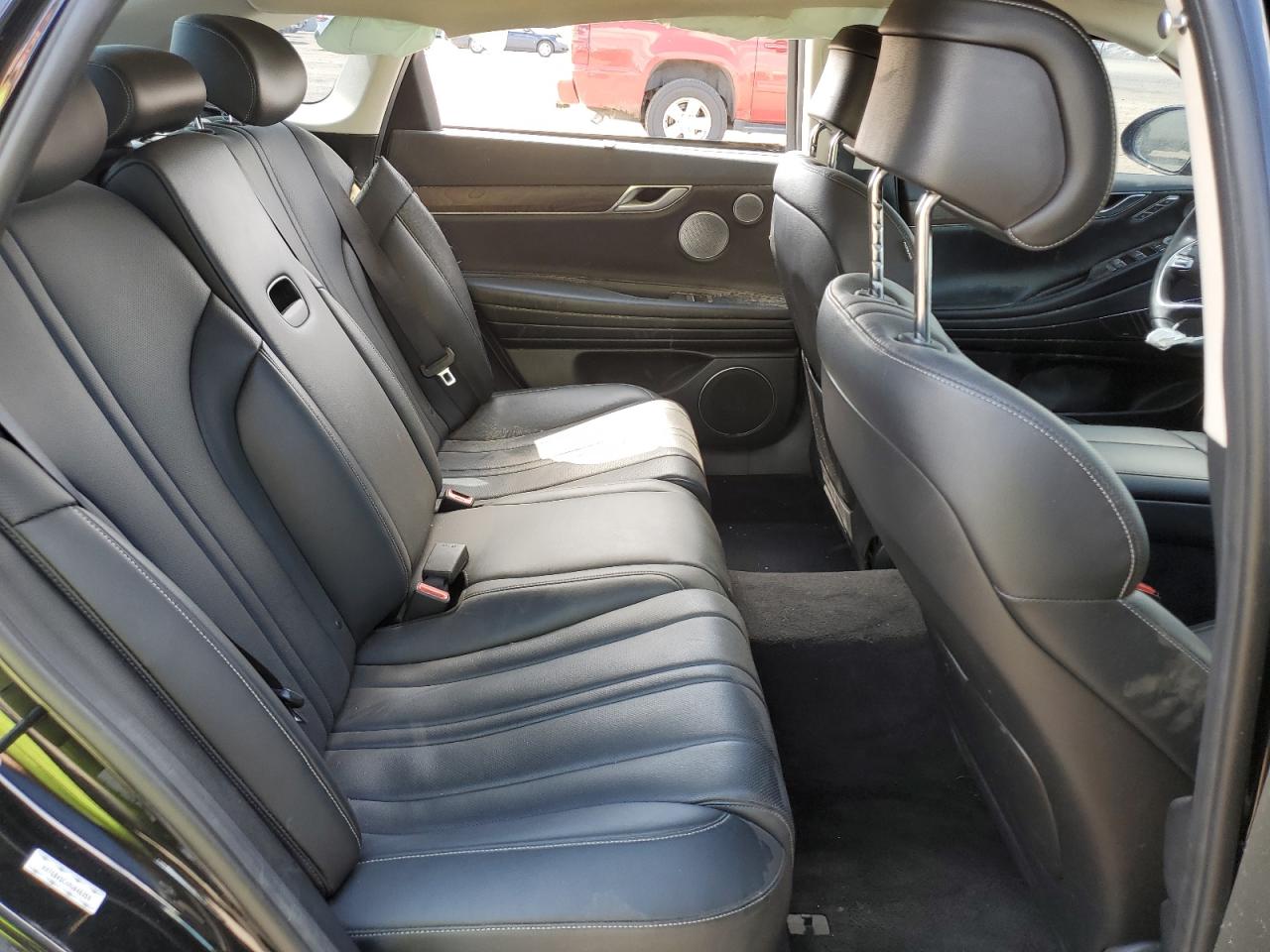 Genesis G80 Base Image 8