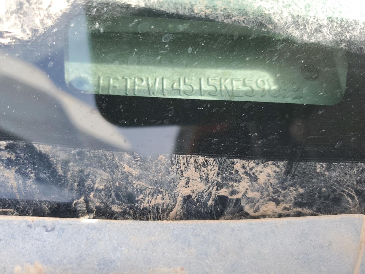 Ford F-150 Supercrew Image 7