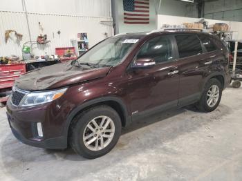  Salvage Kia Sorento