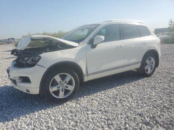  Salvage Volkswagen Touareg