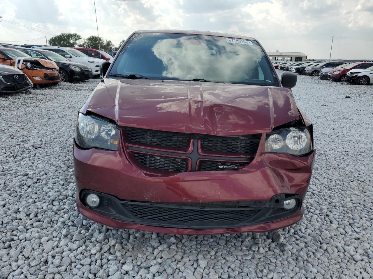 Dodge Caravan Gt Image 10