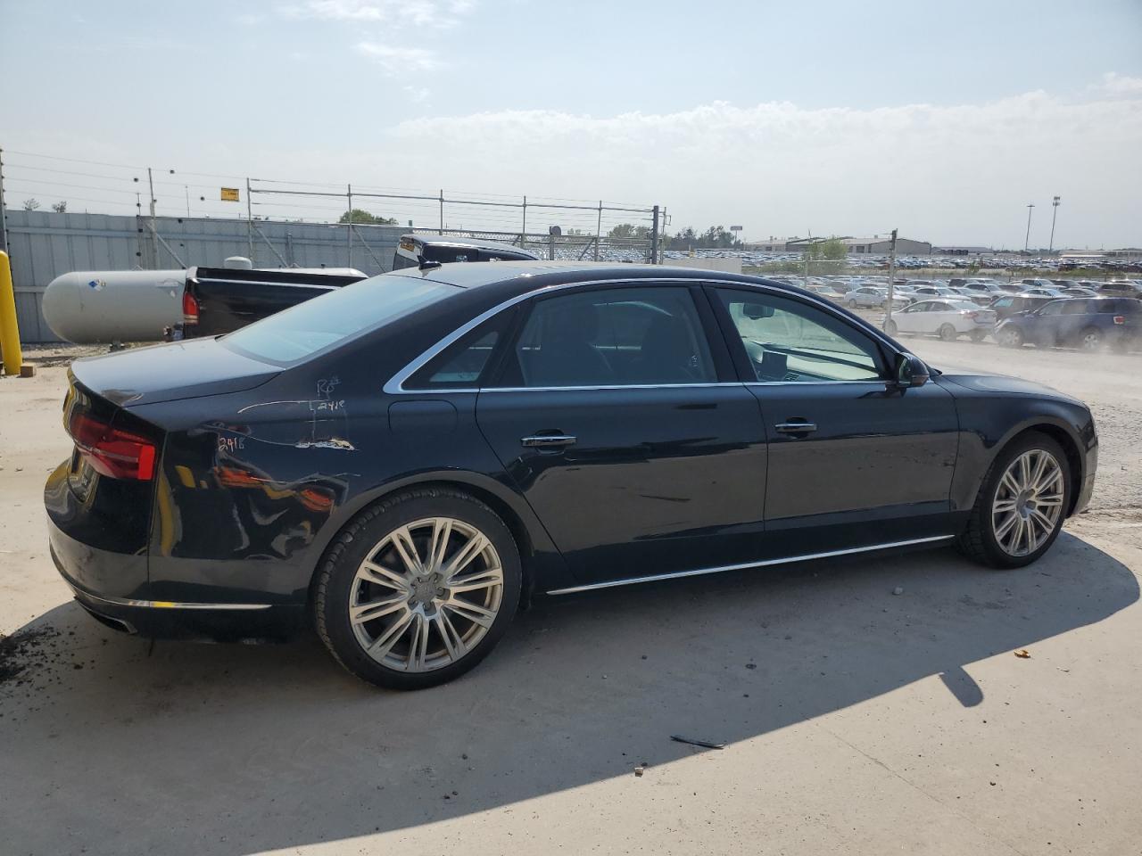 Audi A8 L Quattro Image 3