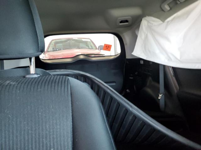 Toyota RAV4 Le Image 7