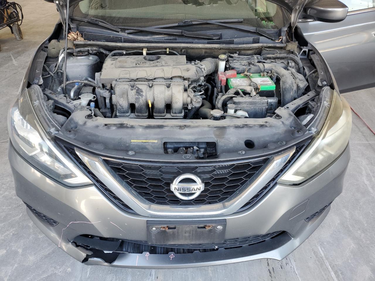 Nissan Sentra S Image 11