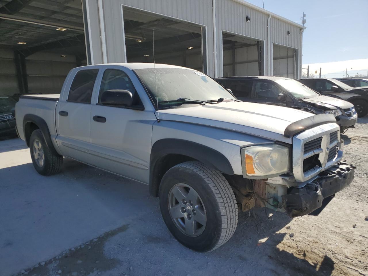 Dodge Dakota Quad Slt Image 8