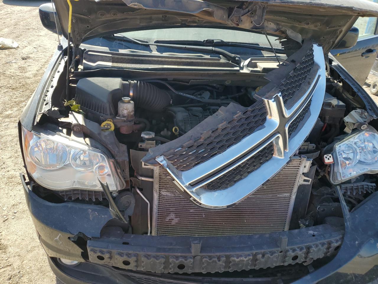 Dodge Caravan Sxt Image 12