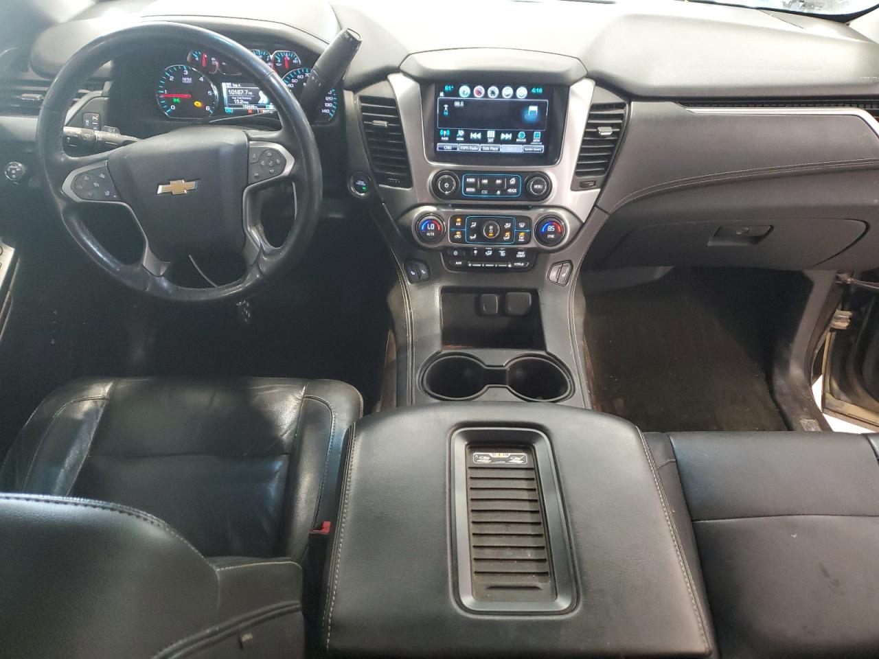 Chevrolet Suburban K1500 Lt Image 2