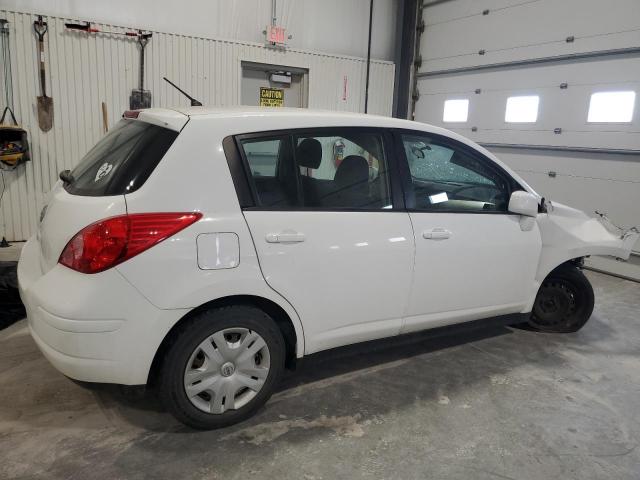 Nissan Versa S Image 10
