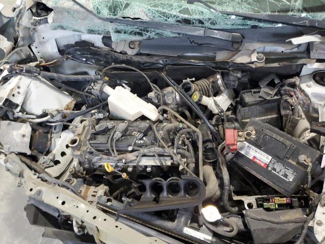 Nissan Versa S Image 5