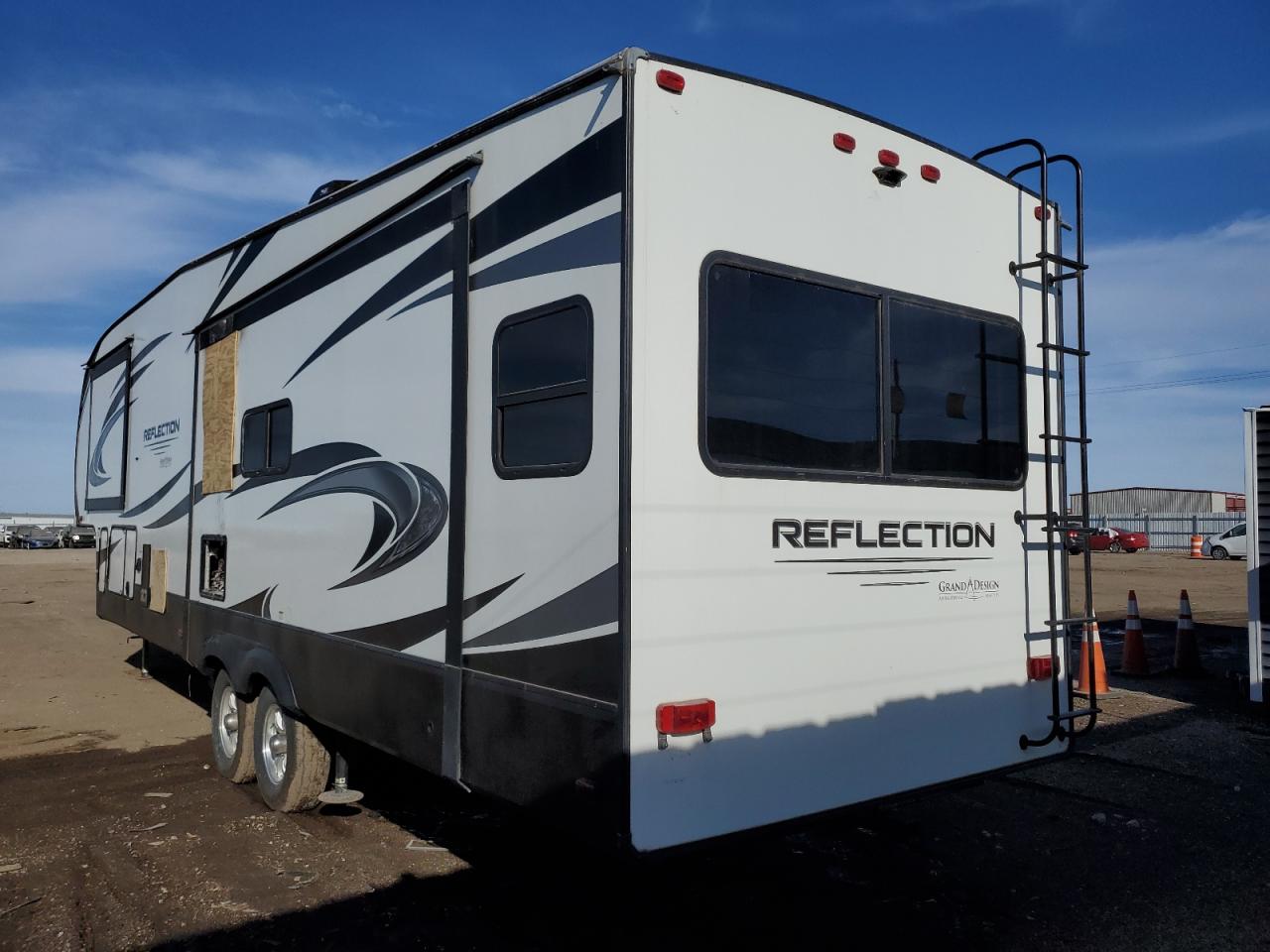 Grandesign Reflection Image 3