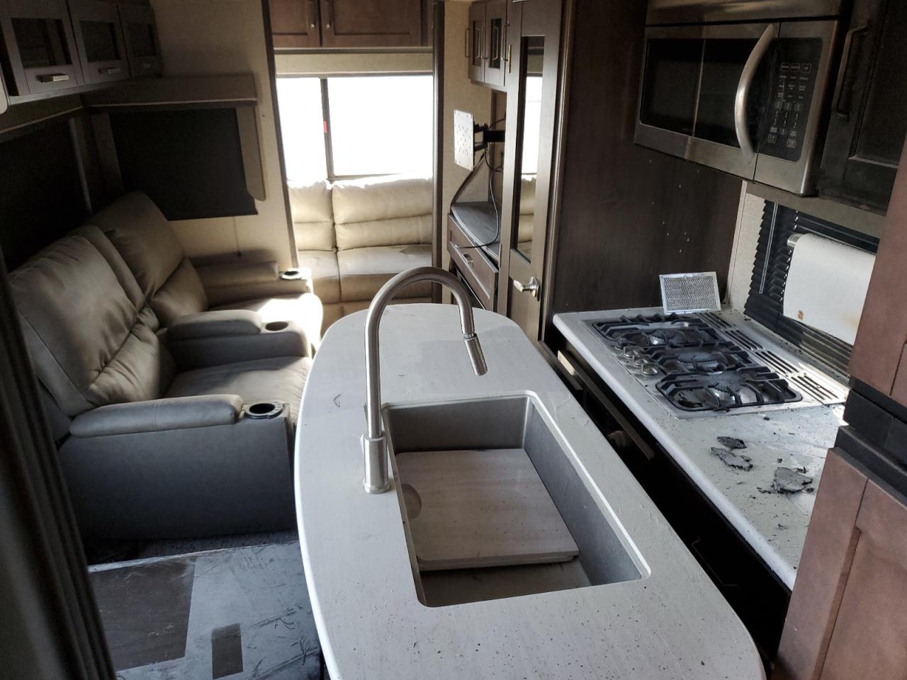 Grandesign Reflection Image 8