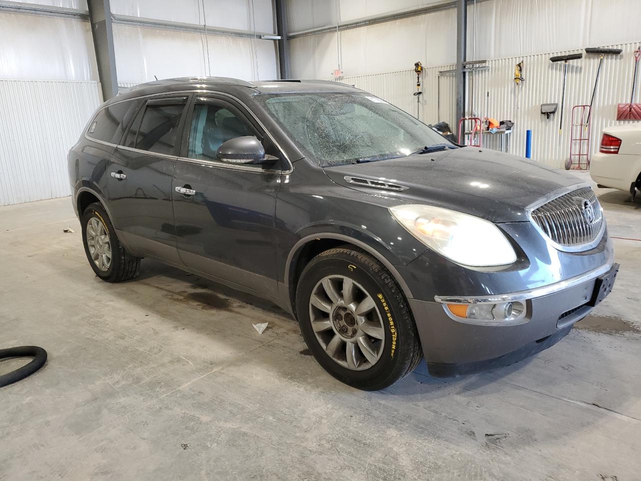 Buick Enclave Cxl Image 3