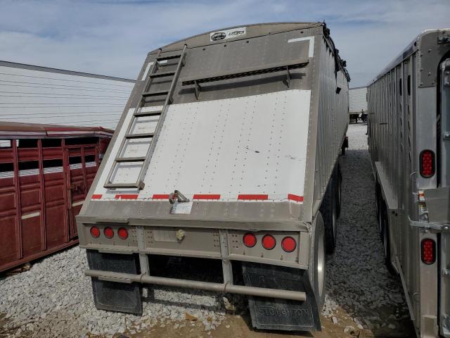 Cornhusker Grainailer Image 8