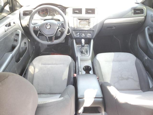 Volkswagen Jetta S Image 2