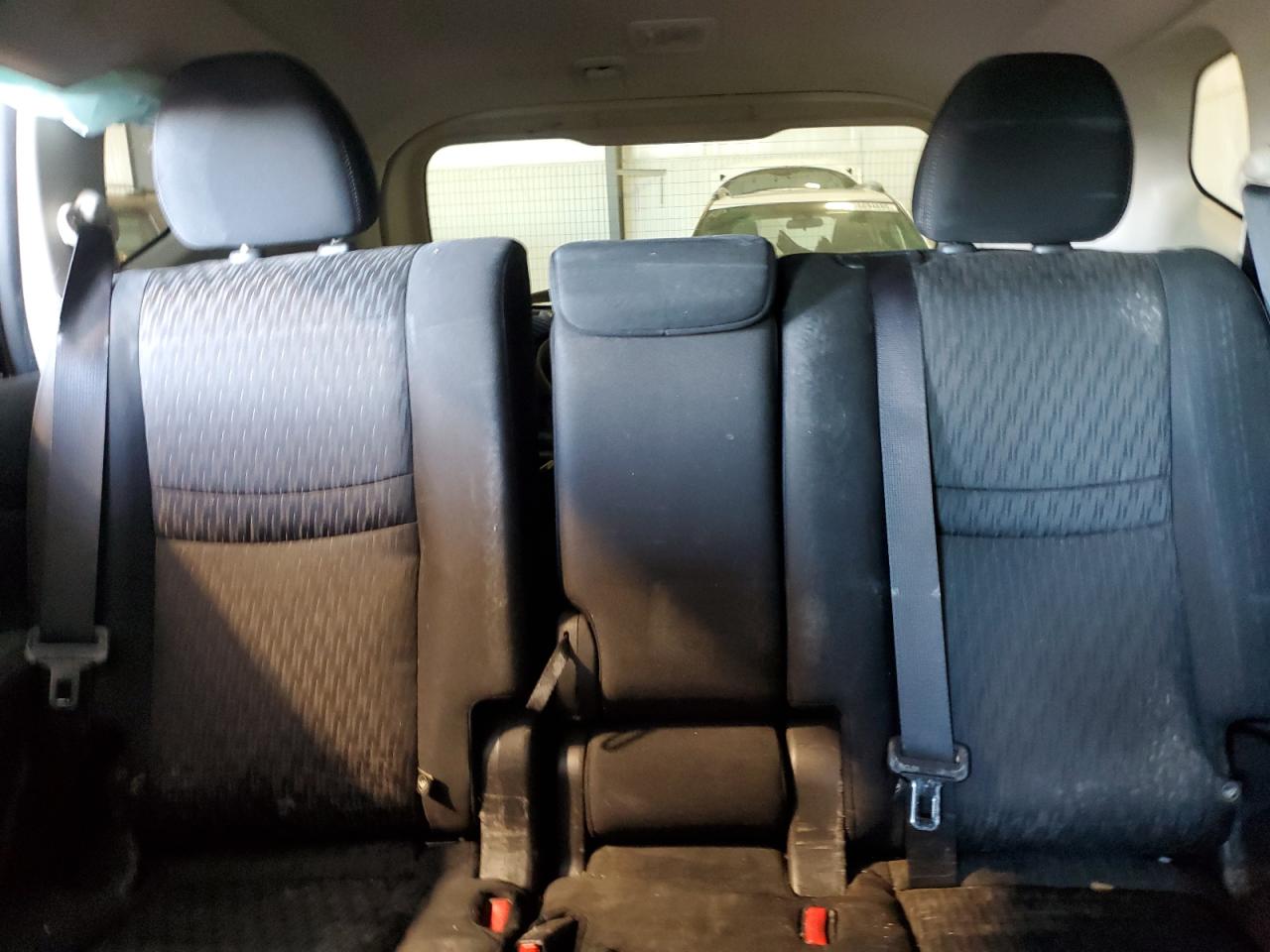 Nissan Rogue S Image 8