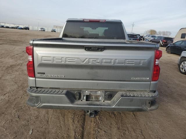 Chevrolet Silverado K1500 Custom Image 5