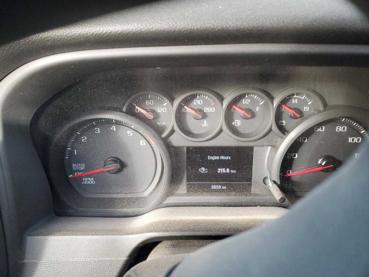 Chevrolet Silverado K1500 Custom Image 6