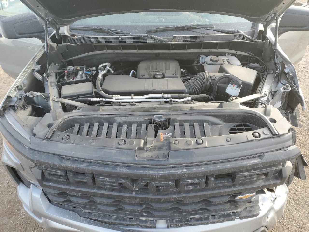 Chevrolet Silverado K1500 Custom Image 7