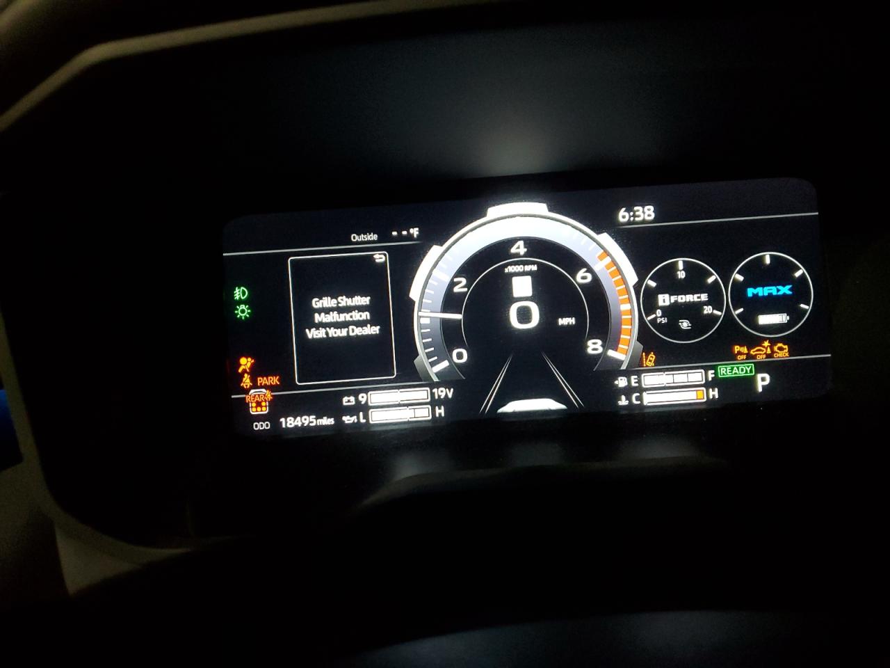 Toyota Sequoia Sr5 Image 2