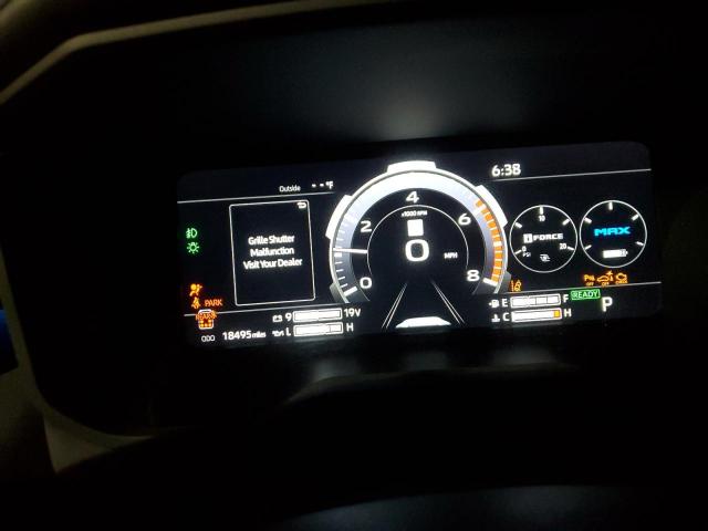 Toyota Sequoia Sr5 Image 2