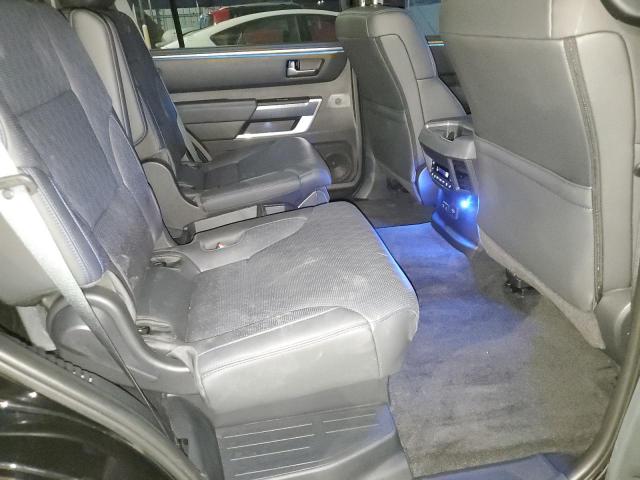 Toyota Sequoia Sr5 Image 14