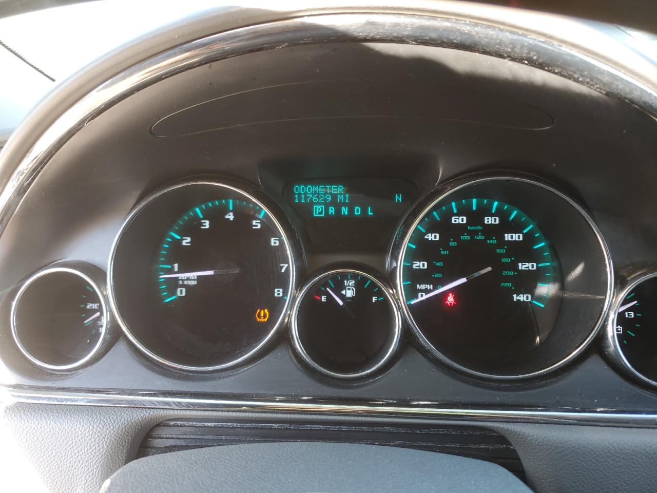 Buick Enclave Image 9