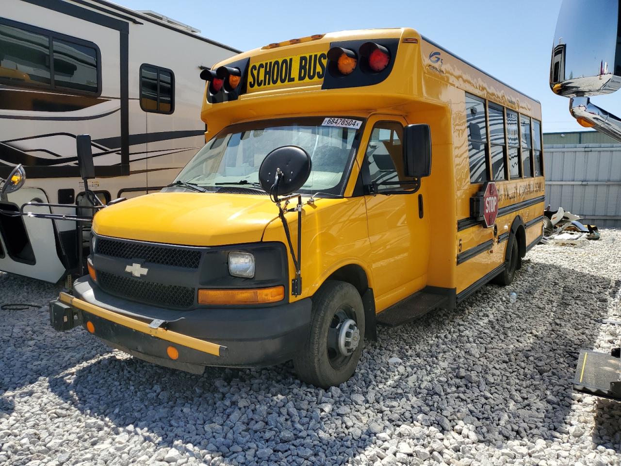 Chevrolet Express Image 5