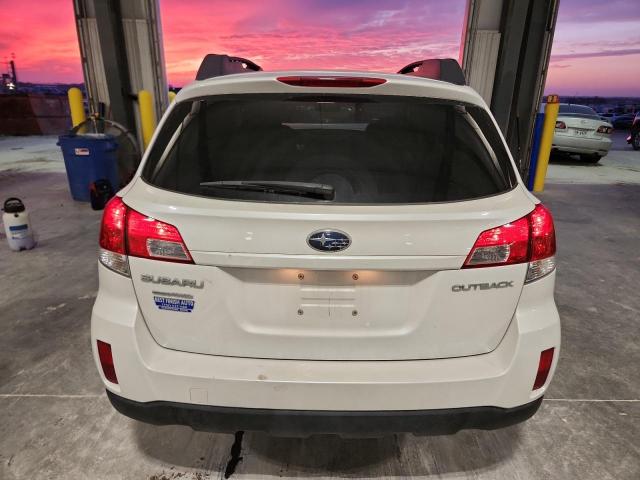 Subaru Outback 2.5i Premium Image 13