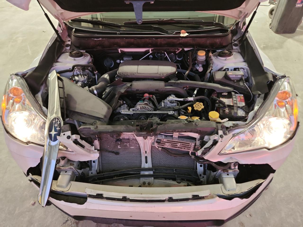 Subaru Outback 2.5i Premium Image 12