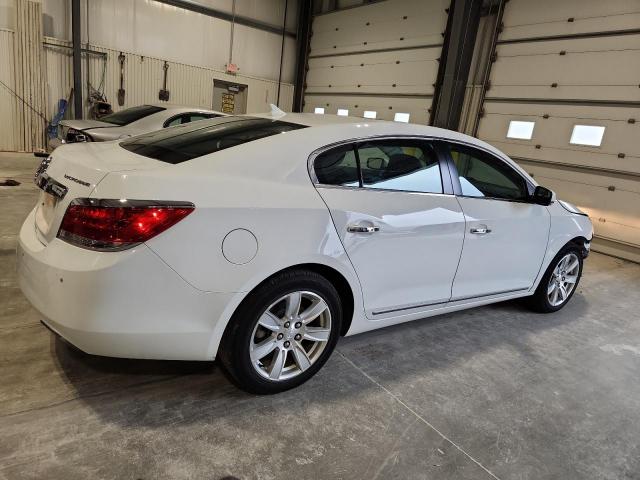 Buick LaCrosse Image 6