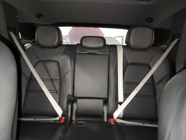 Porsche Cayenne E-hybrid Image 12