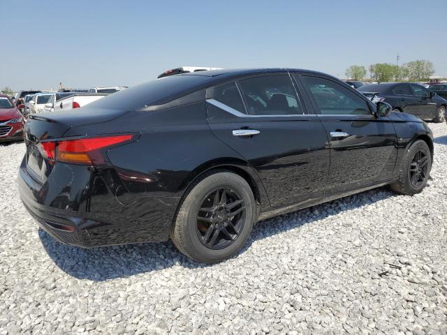 Nissan Altima S Image 3