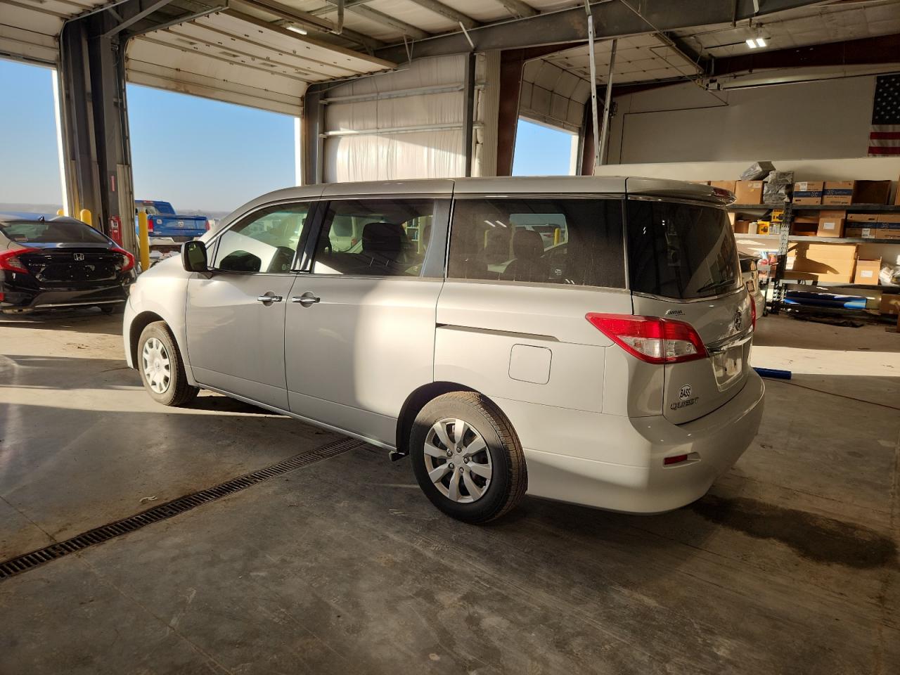 Nissan Quest S Image 12