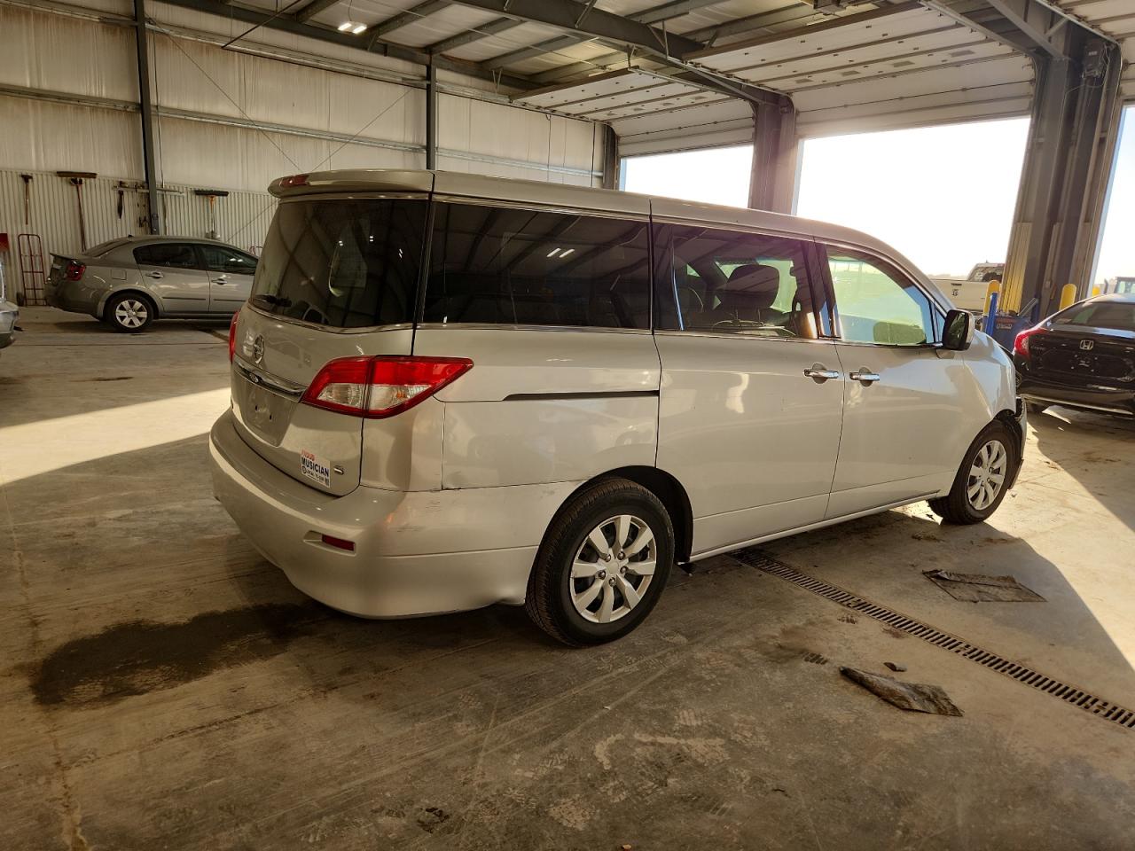 Nissan Quest S Image 13