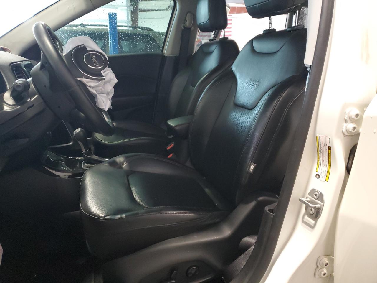 Jeep Compass Limited Image 7