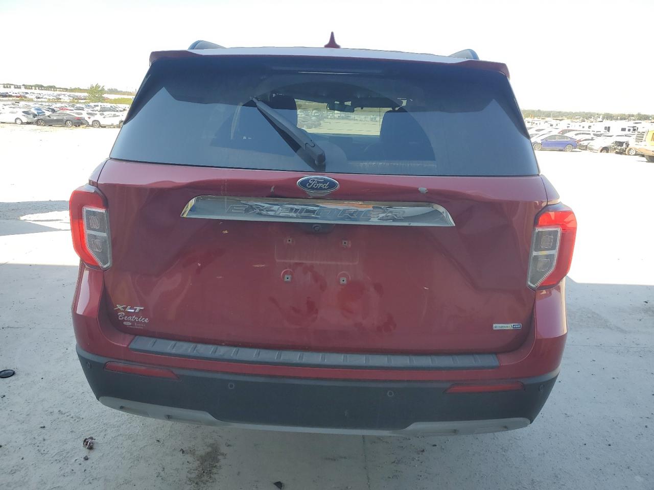 Ford Explorer Xlt Image 6