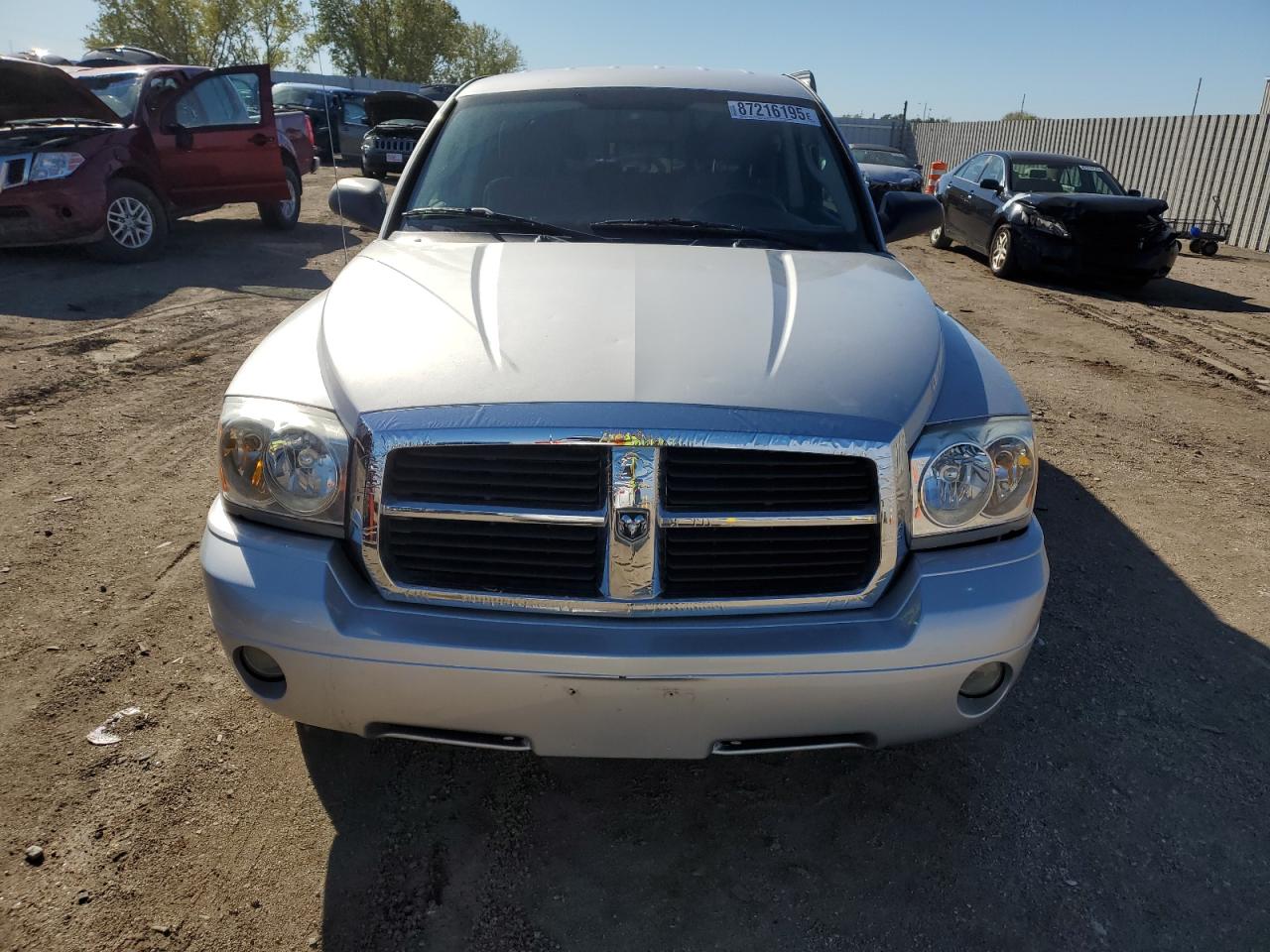 Dodge Dakota Quad Image 6