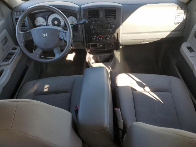 Dodge Dakota Quad Image 3