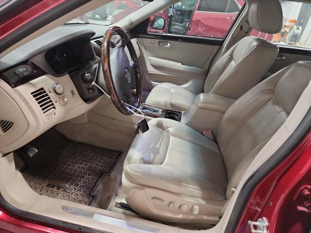 Cadillac DTS Image 10