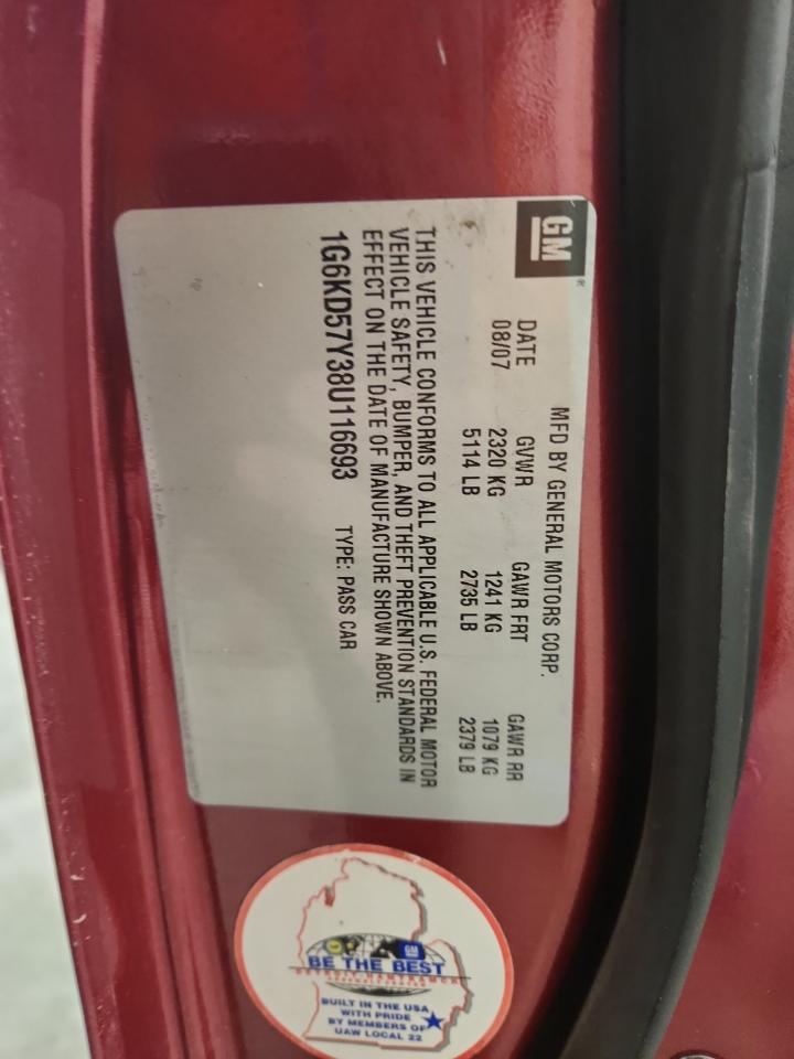 Cadillac DTS Image 4