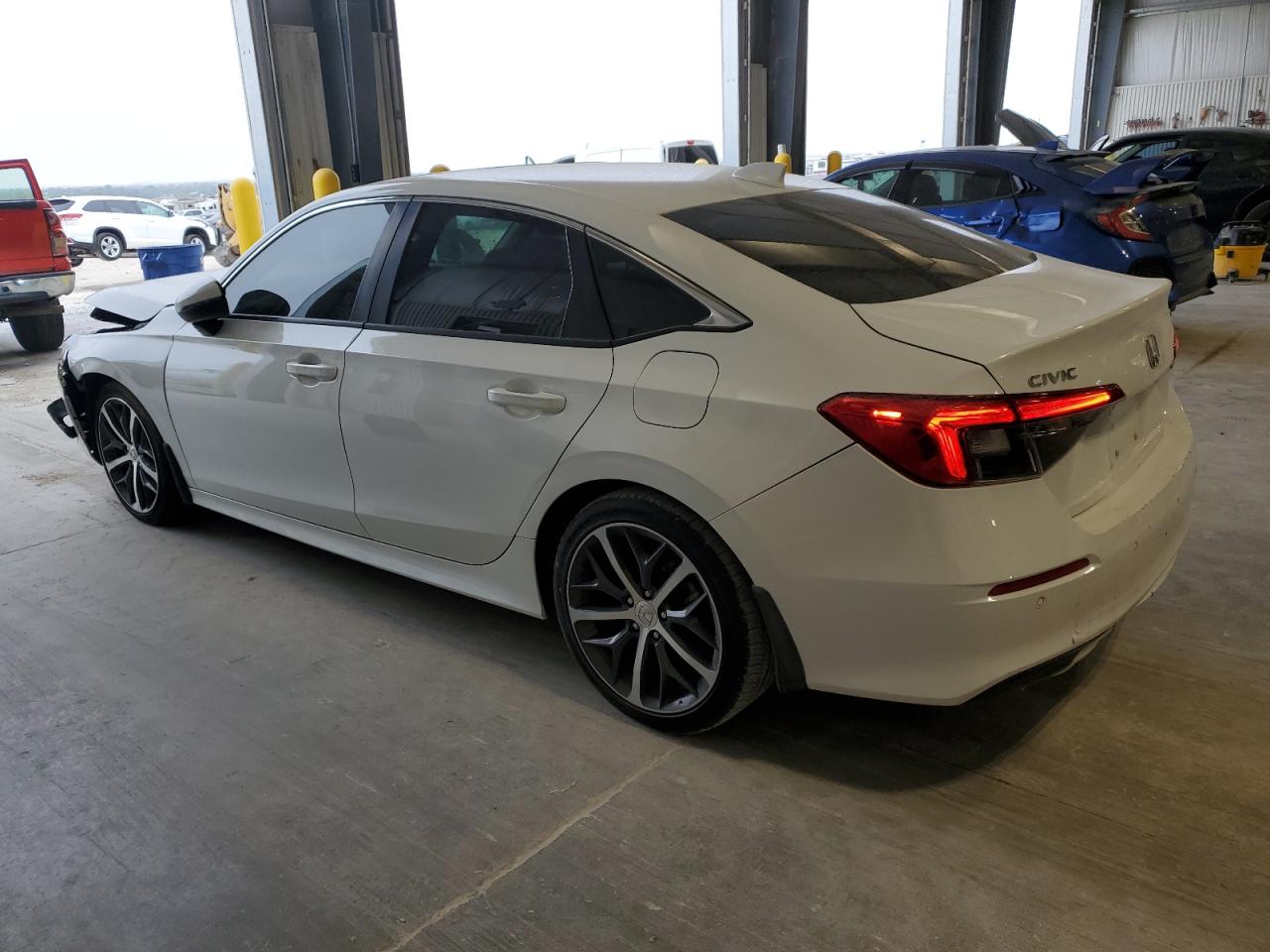 Honda Civic Touring Image 8