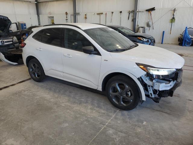 Ford Escape St Line Image 3