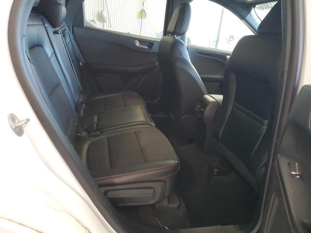 Ford Escape St Line Image 14