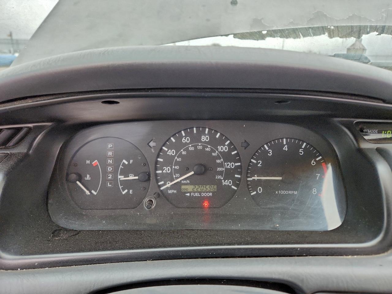 Toyota Camry Ce Image 4