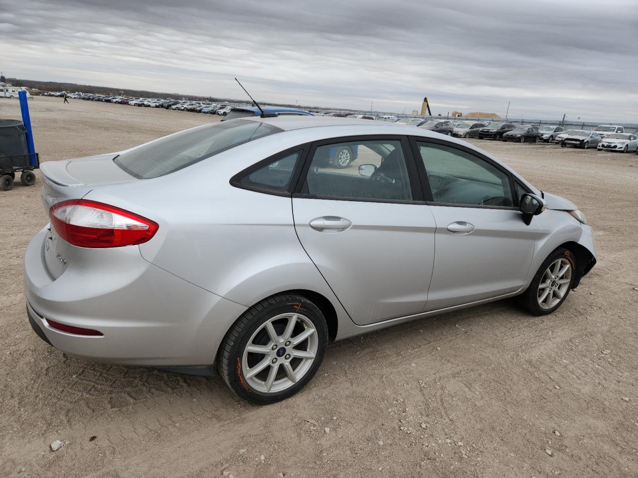 Ford Fiesta Se Image 8